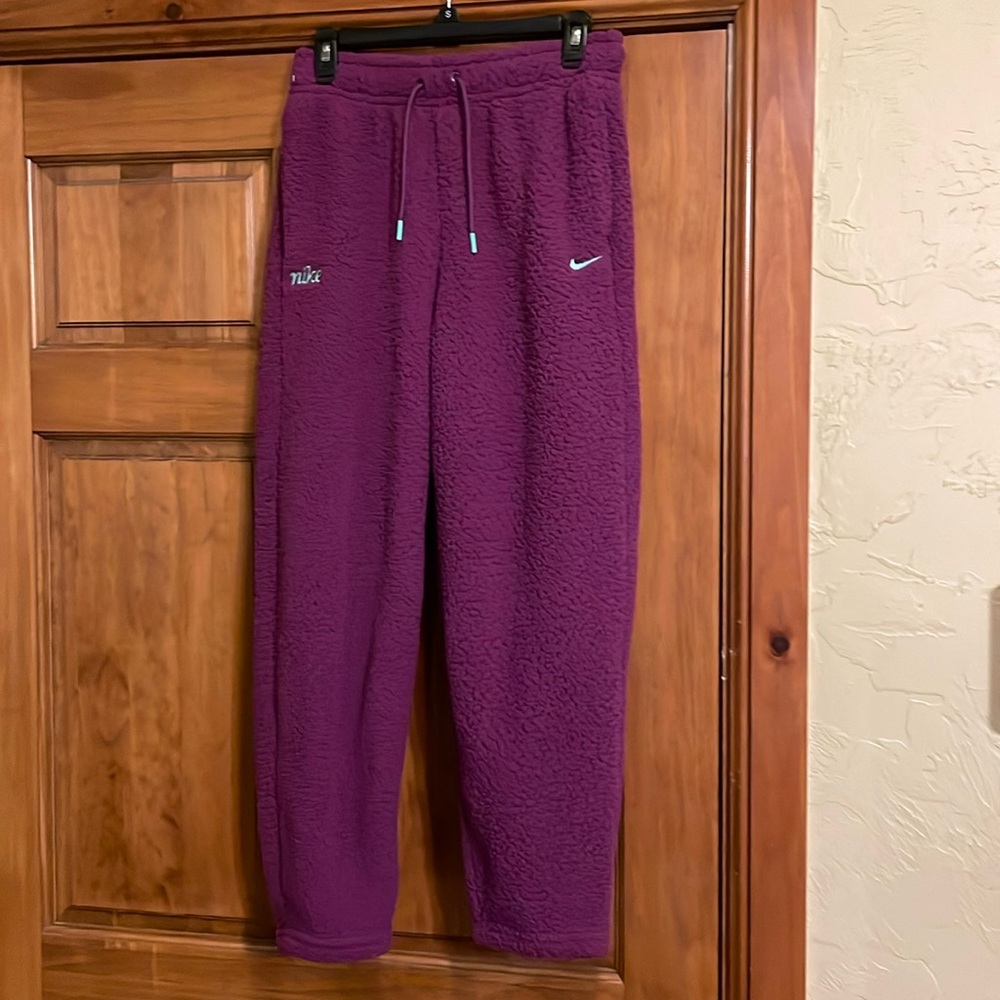 Nike women’s cozy sweats sz sm
